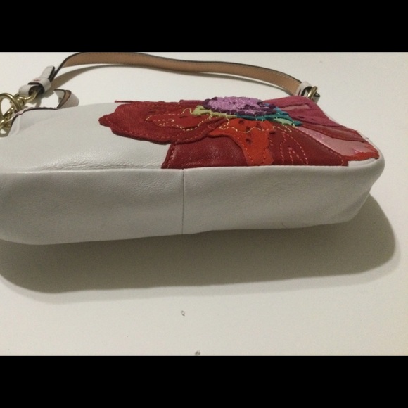 Coach Poppy Demi Bag - Picture 6 of 9